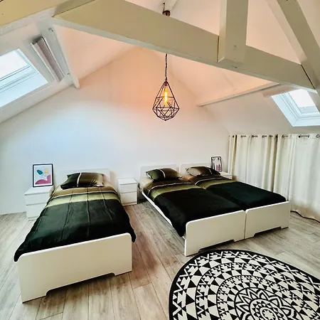 Stylish Near Maastricht Alicias House Villa *